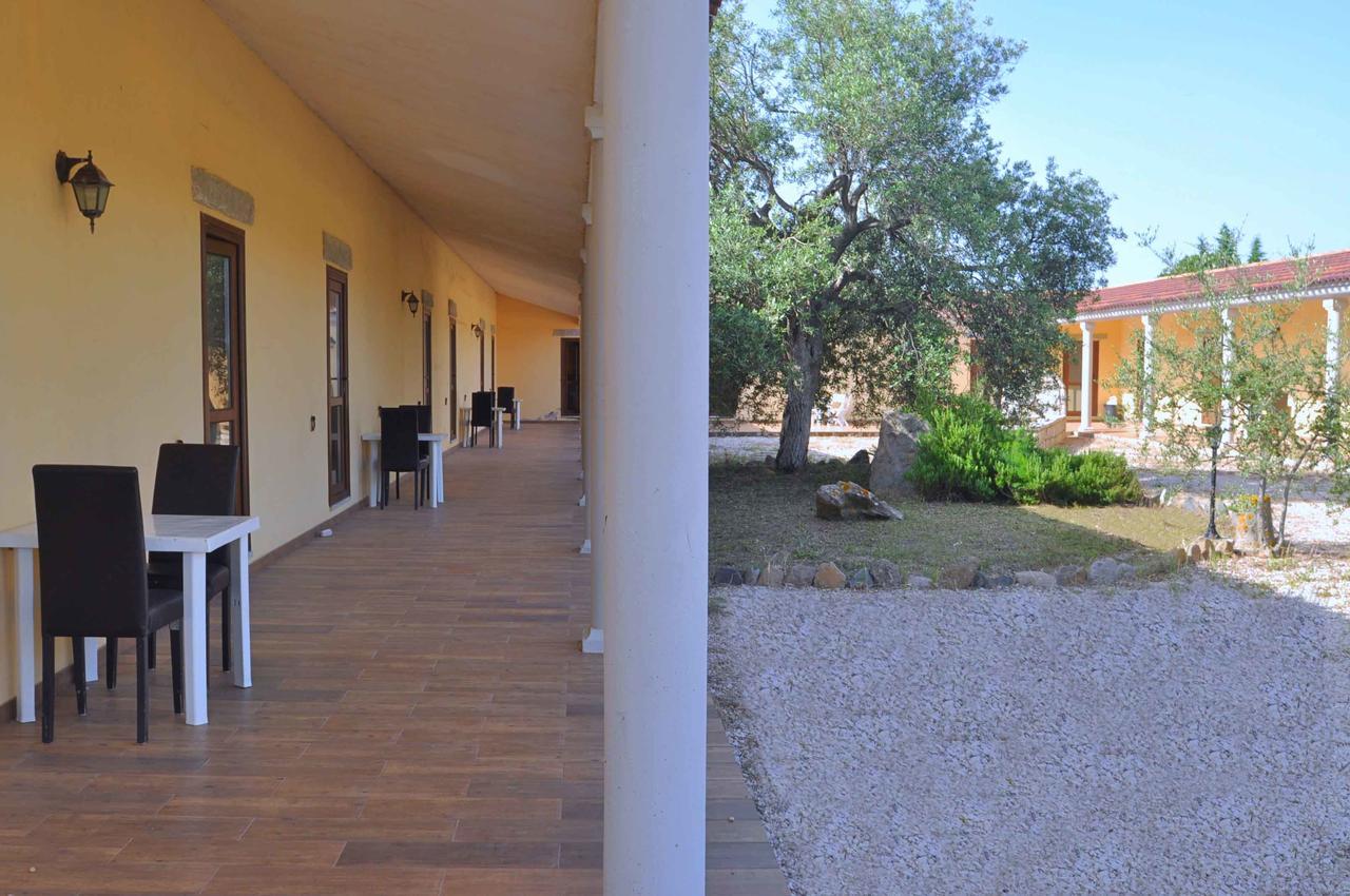 B&B Mare Della Gallura バデージ エクステリア 写真